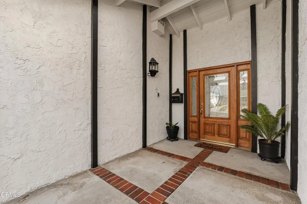 514 E Moorehaven Drive, Carson, California 90746 home-pic-3