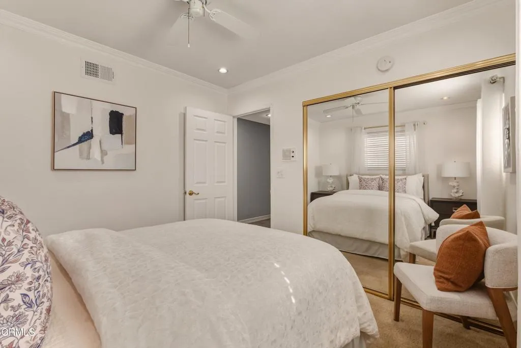 514 E Moorehaven Drive, Carson, California 90746 home-pic-26