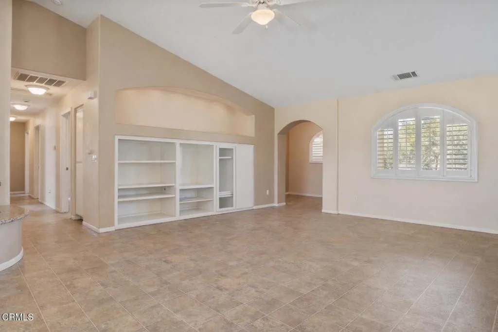 17355 La Junta Street, Hesperia, California 92345 home-pic-3