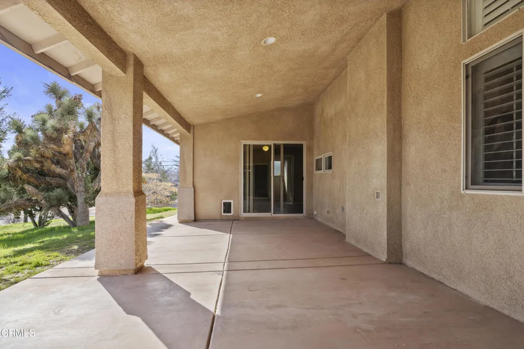 17355 La Junta Street, Hesperia, California 92345 home-pic-25