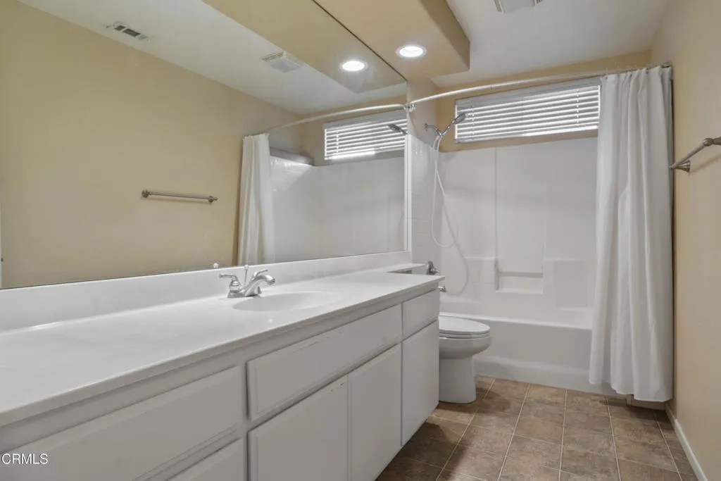 17355 La Junta Street, Hesperia, California 92345 home-pic-20