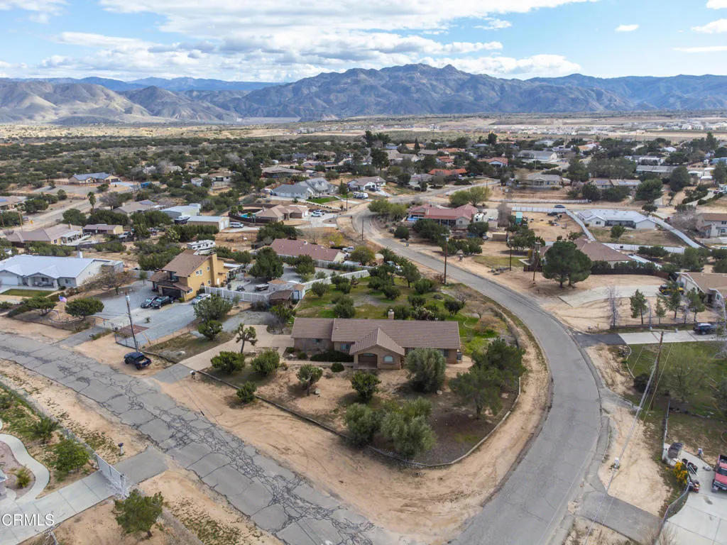17355 La Junta Street, Hesperia, California 92345 home-pic-31