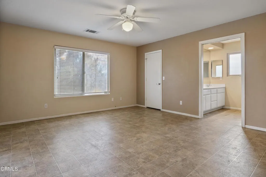 17355 La Junta Street, Hesperia, California 92345 home-pic-16