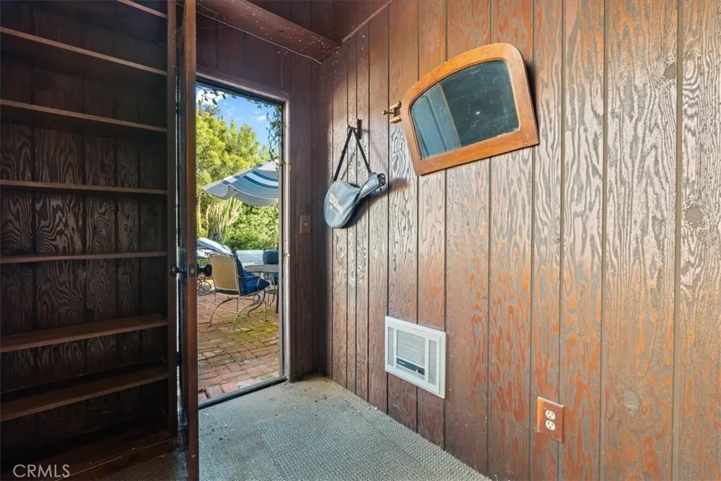 472 W 10th, Claremont, California 91711 home-pic-45