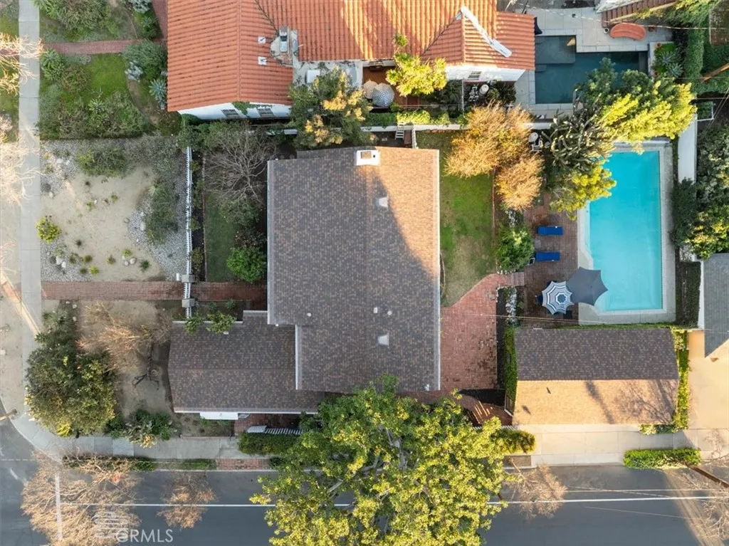 472 W 10th, Claremont, California 91711 home-pic-55
