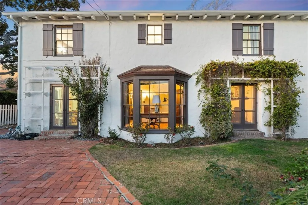 472 W 10th, Claremont, California 91711 home-pic-7