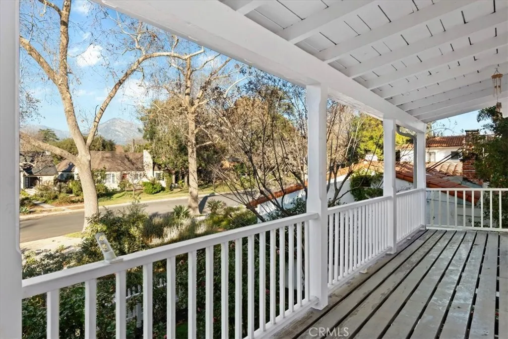 472 W 10th, Claremont, California 91711 home-pic-43