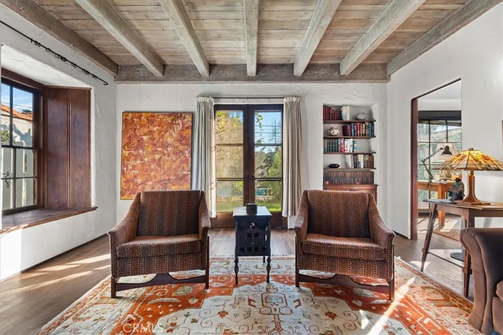 472 W 10th, Claremont, California 91711 home-pic-18