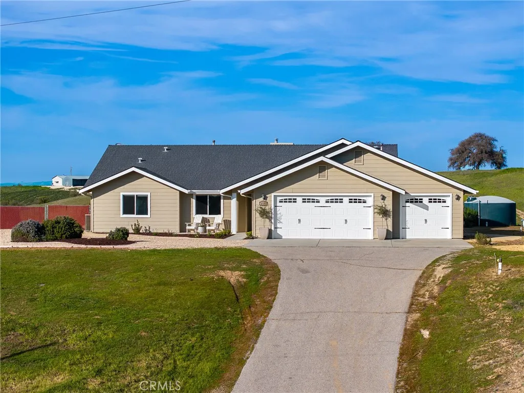5995 Black Tail Place, Paso Robles, California 93446 home-pic-1