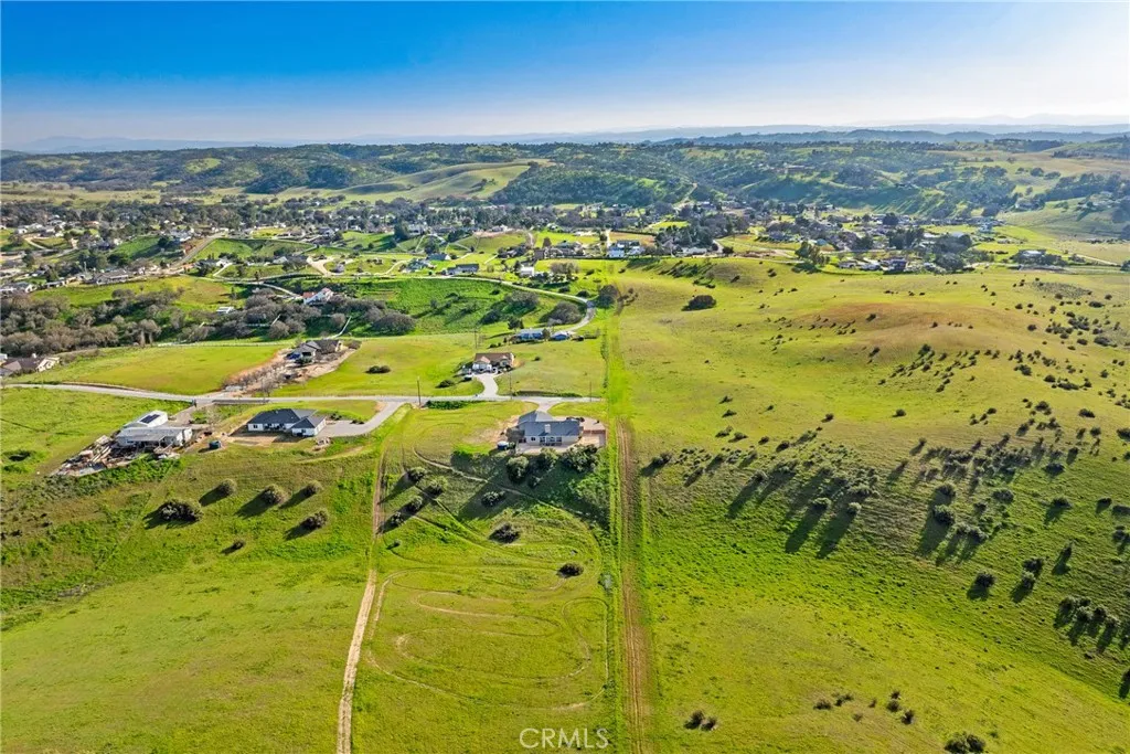 5995 Black Tail Place, Paso Robles, California 93446 home-pic-32