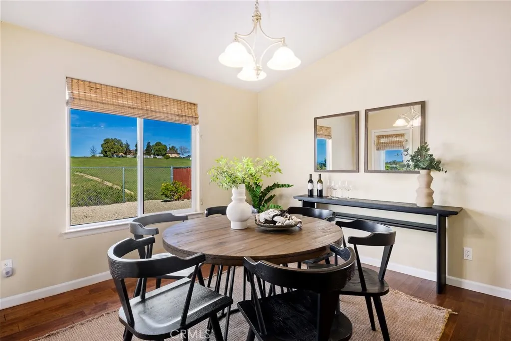 5995 Black Tail Place, Paso Robles, California 93446 home-pic-9
