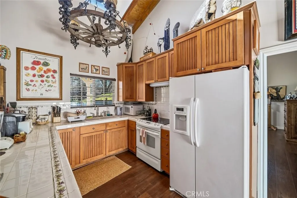 535 Calf Canyon Highway, Creston, California 93432 home-pic-37