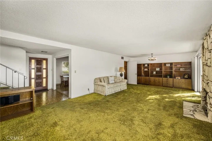 2531 2531 Hartford, Fullerton, California 92835