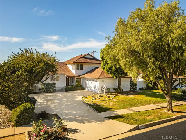 2531 2531 Hartford, Fullerton, California 92835