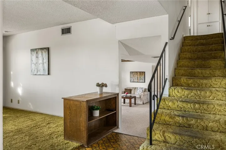2531 2531 Hartford, Fullerton, California 92835