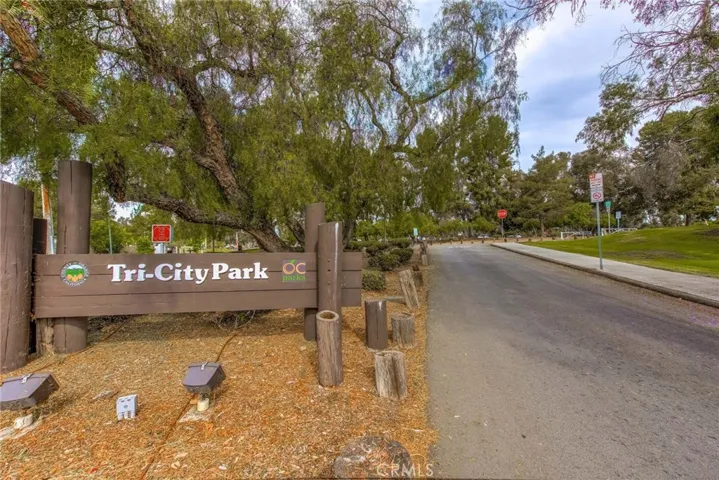 2531 2531 Hartford, Fullerton, California 92835