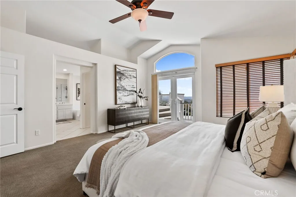 50 Hawk Hill, Mission Viejo, California 92692 home-pic-34