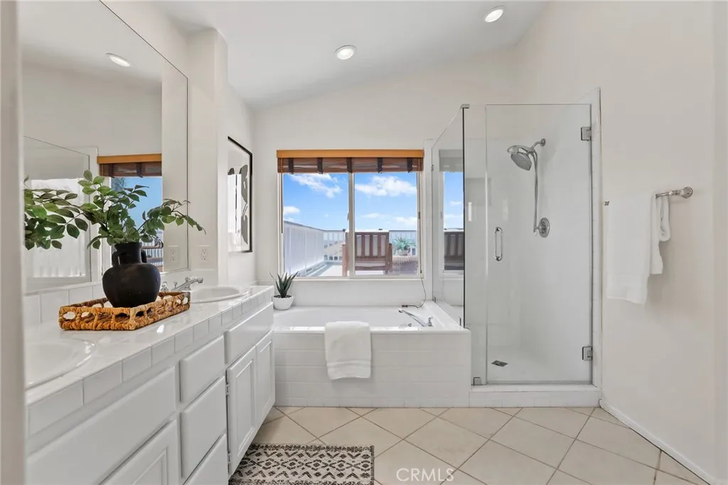 50 Hawk Hill, Mission Viejo, California 92692 home-pic-37