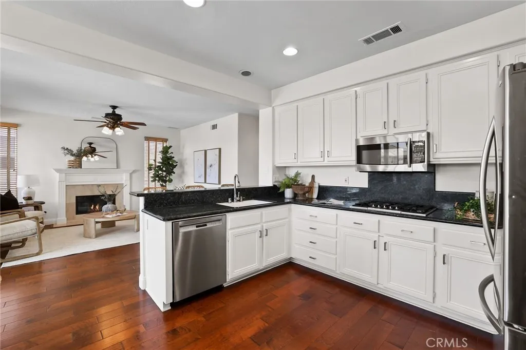 50 Hawk Hill, Mission Viejo, California 92692 home-pic-26