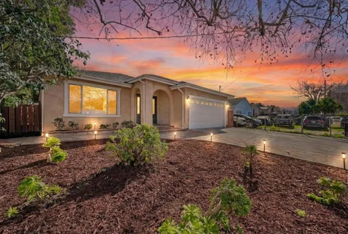 2370 Ralmar Avenue, East Palo Alto, California 94303