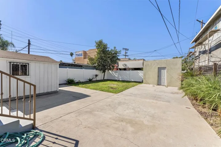 1129 La Puerta St - Back yard #4