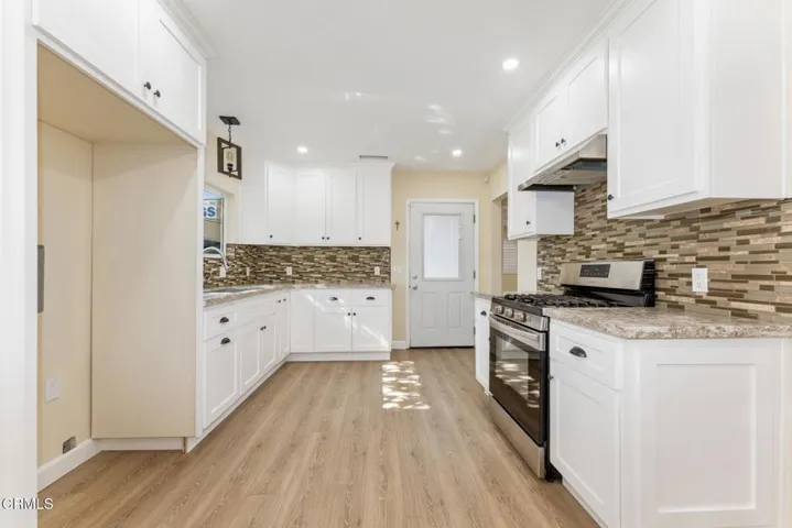 1129 La Puerta St - Kitchen area #2