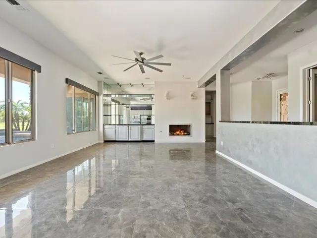 21-Family Room