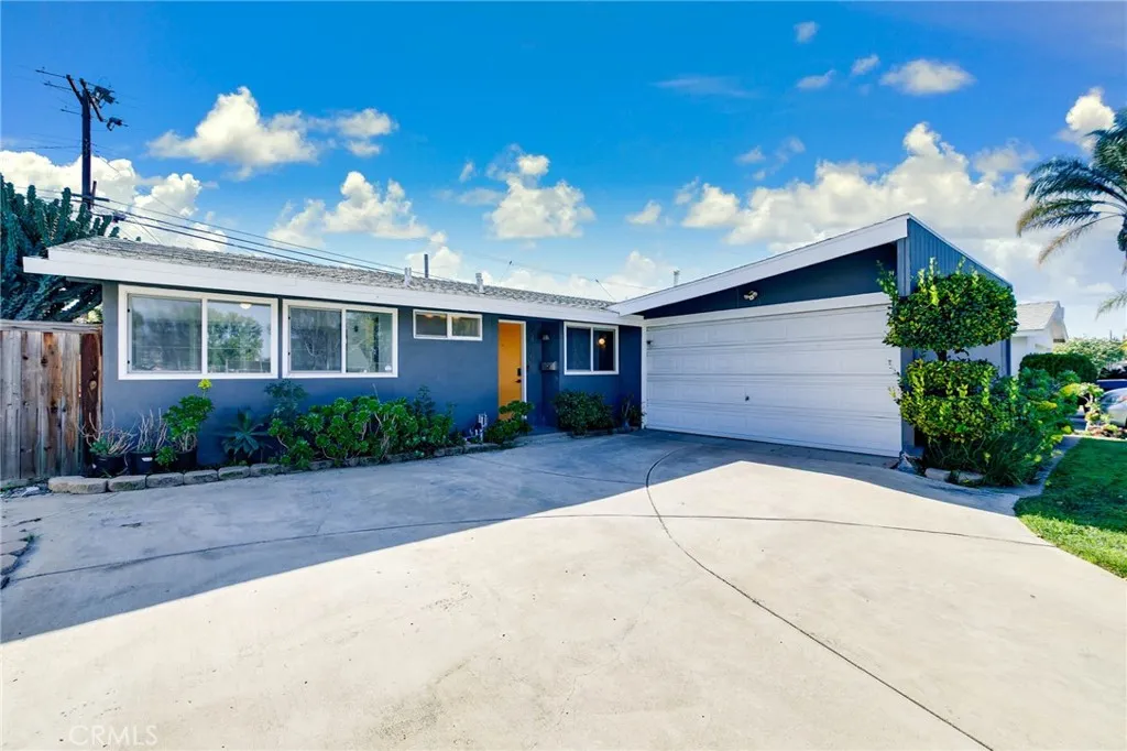 2470 Santa Clara, Fullerton, California 92831 home-pic-1