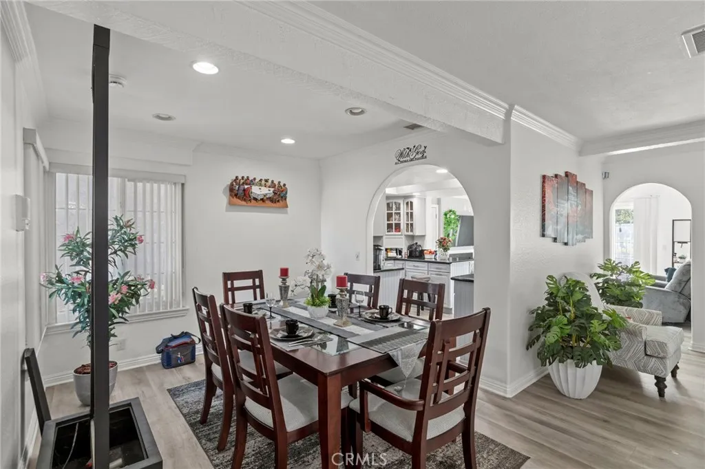 1981 W Bayshore, Anaheim, California 92801 home-pic-12