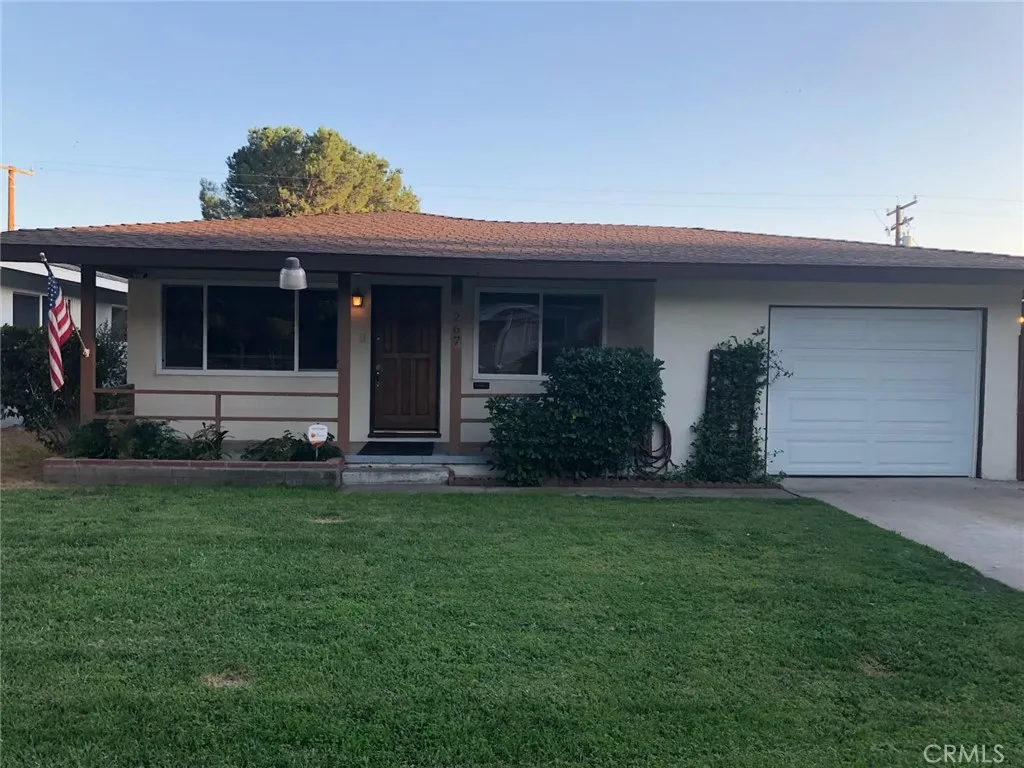 1981 W Bayshore, Anaheim, California 92801 home-pic-34