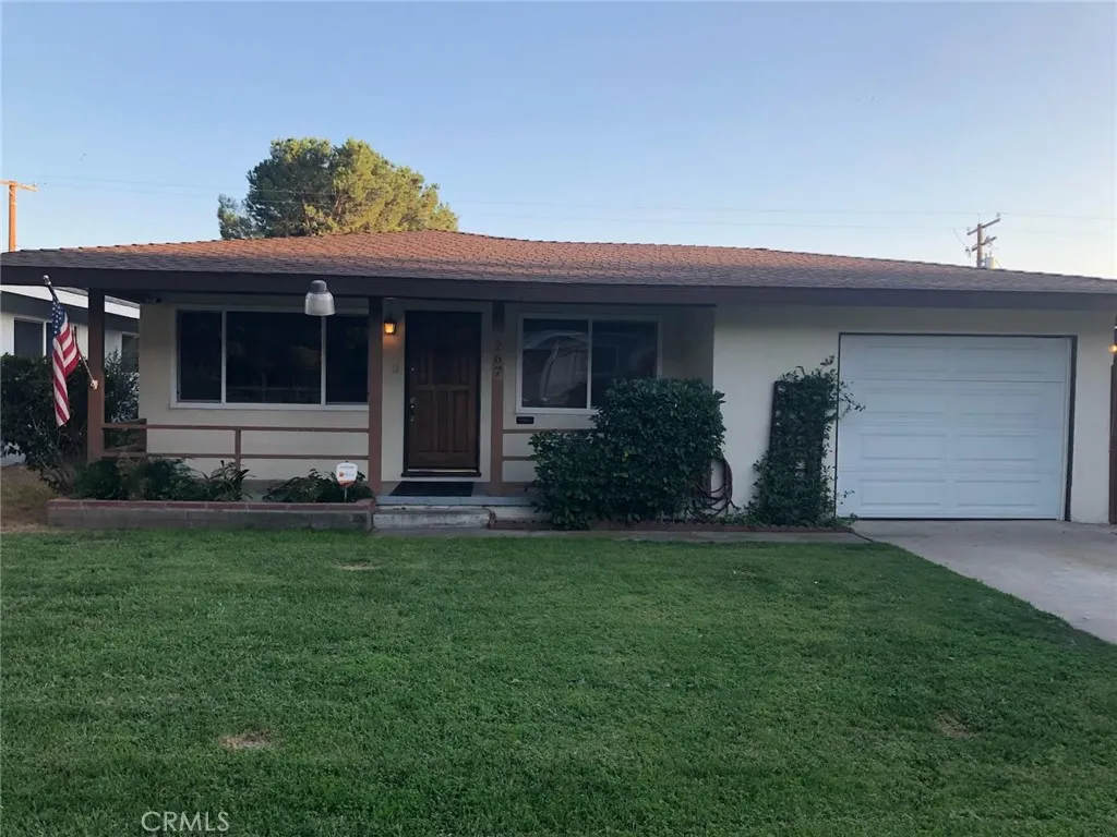1981 W Bayshore, Anaheim, California 92801 home-pic-35