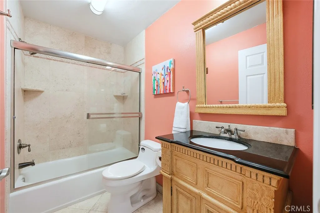 637 Atlantic 3, Long Beach, California 90802 home-pic-18