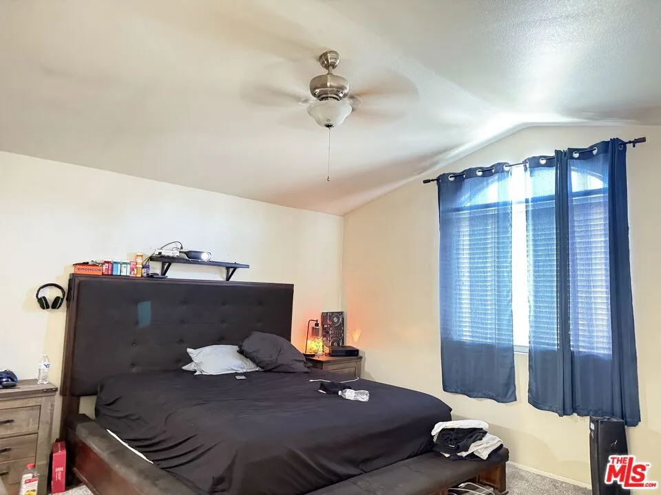 18238 Kalin Ranch Drive, Victorville, California 92395 home-pic-27