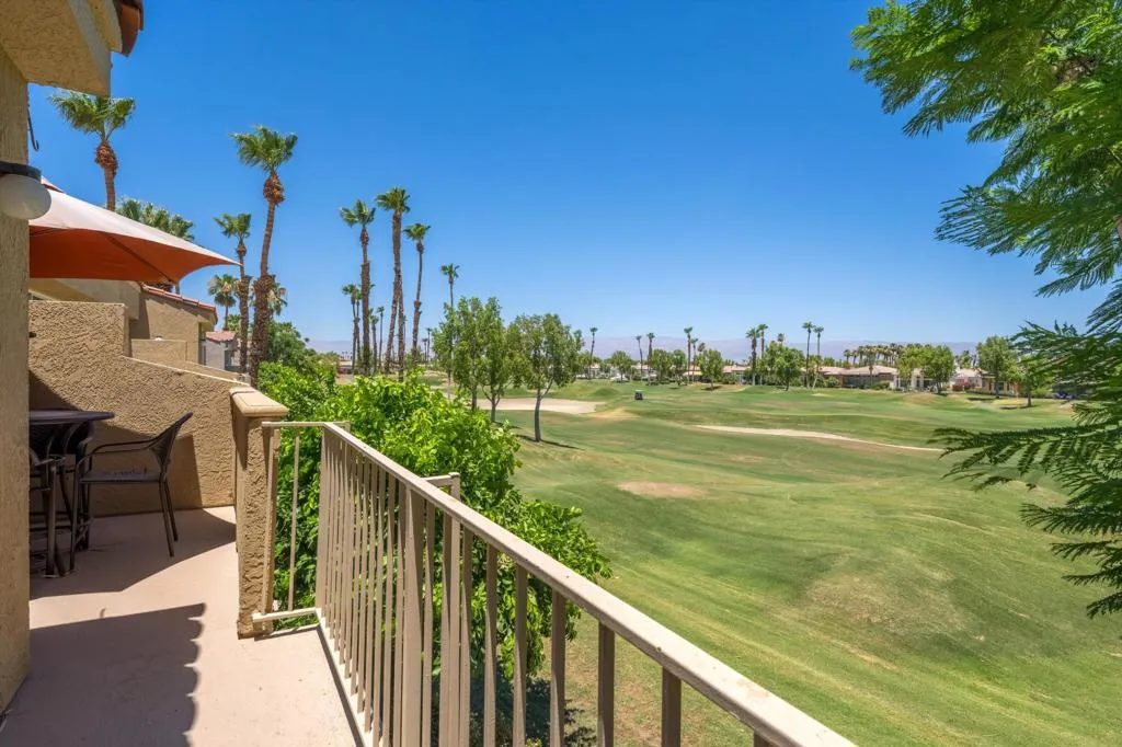 55384 Laurel, La Quinta, California 92253 home-pic-30