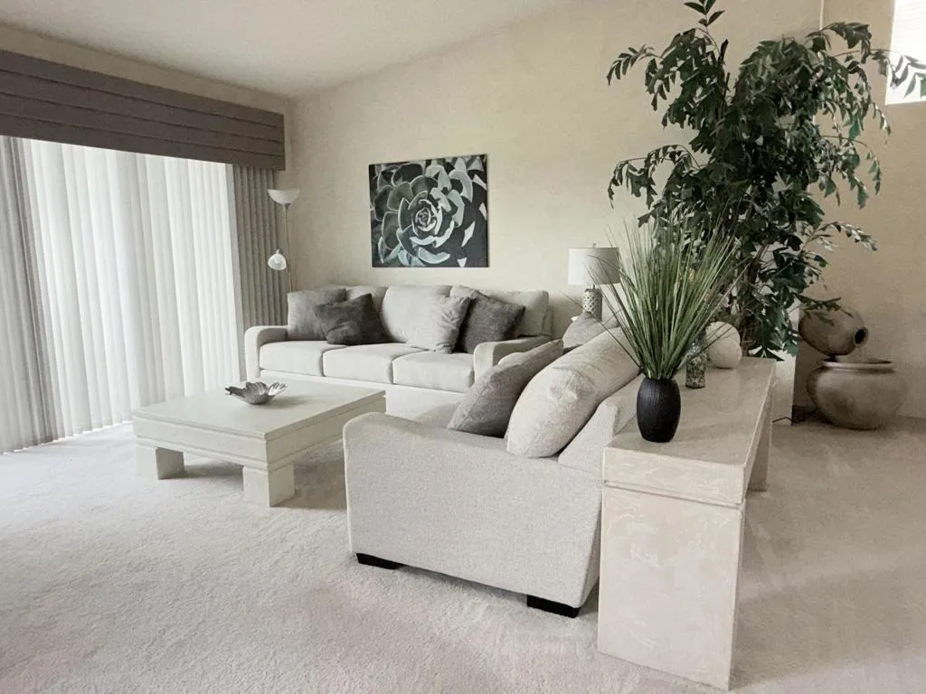 55384 Laurel, La Quinta, California 92253 home-pic-10