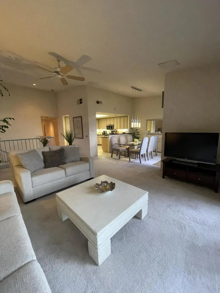 55384 Laurel, La Quinta, California 92253 home-pic-11