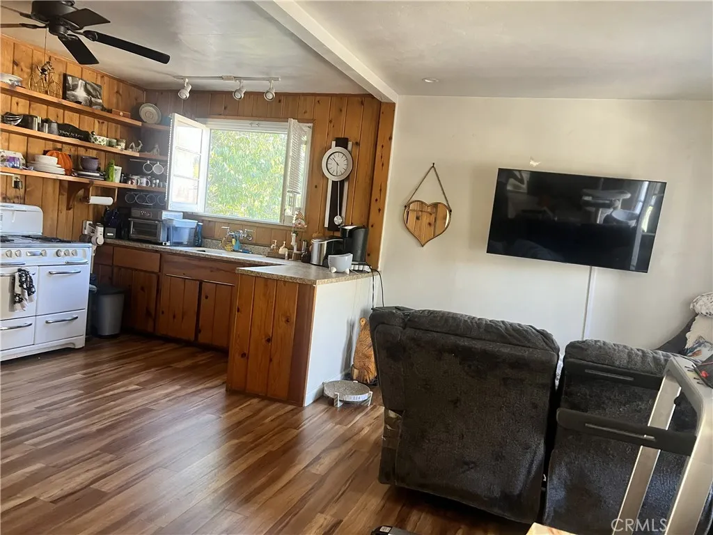 288 290 Mariposa, Sierra Madre, California 91024 home-pic-23