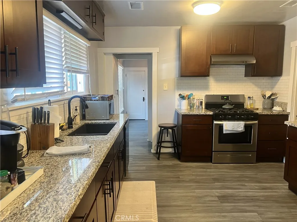 288 290 Mariposa, Sierra Madre, California 91024 home-pic-6