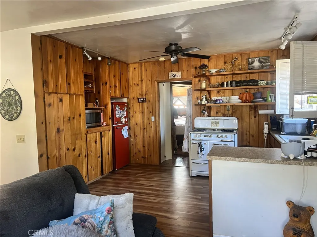 288 290 Mariposa, Sierra Madre, California 91024 home-pic-21