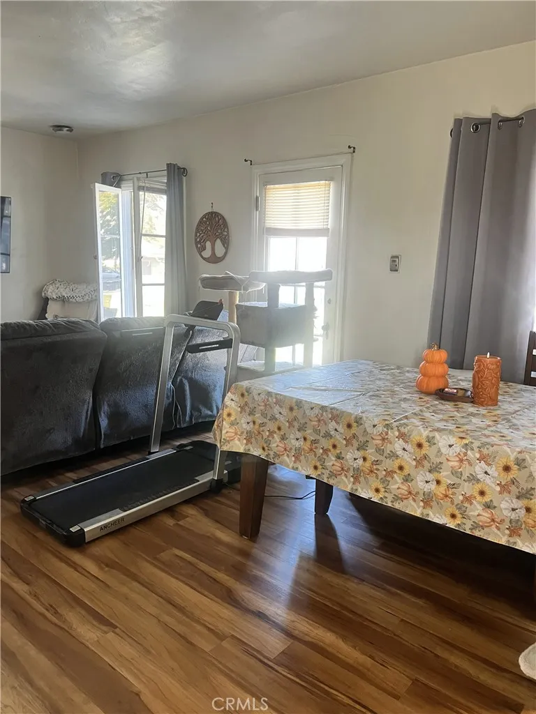 288 290 Mariposa, Sierra Madre, California 91024 home-pic-25