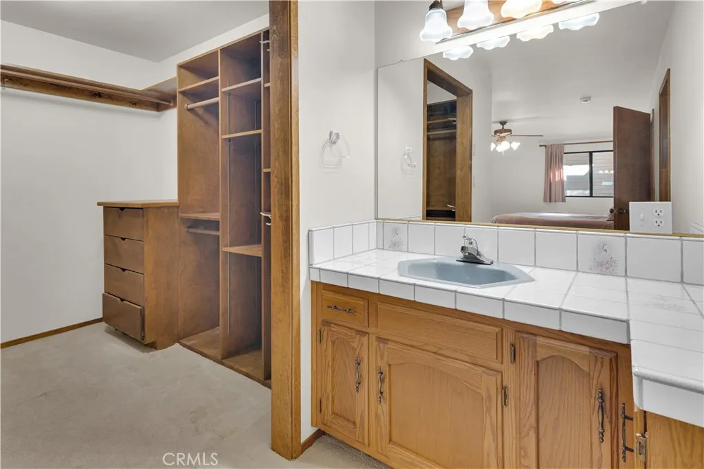2471 Captains, Bradley, California 93426 home-pic-21