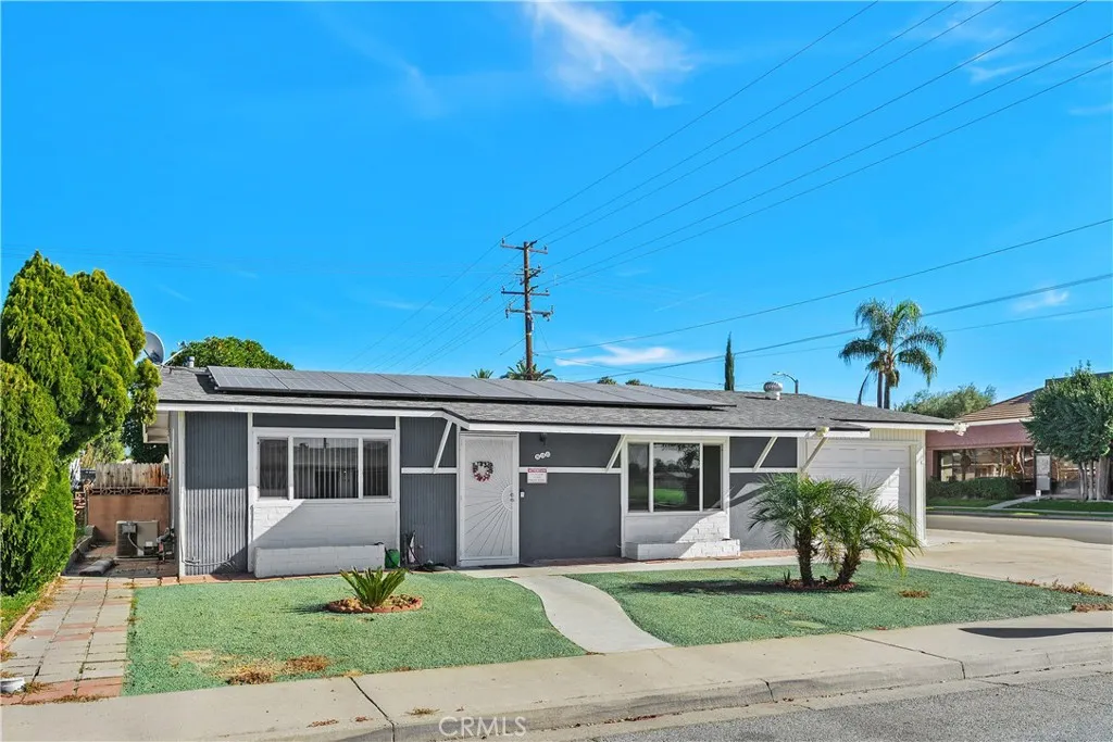 890 S Inez St. Street, Hemet, California 92543 home-pic-0