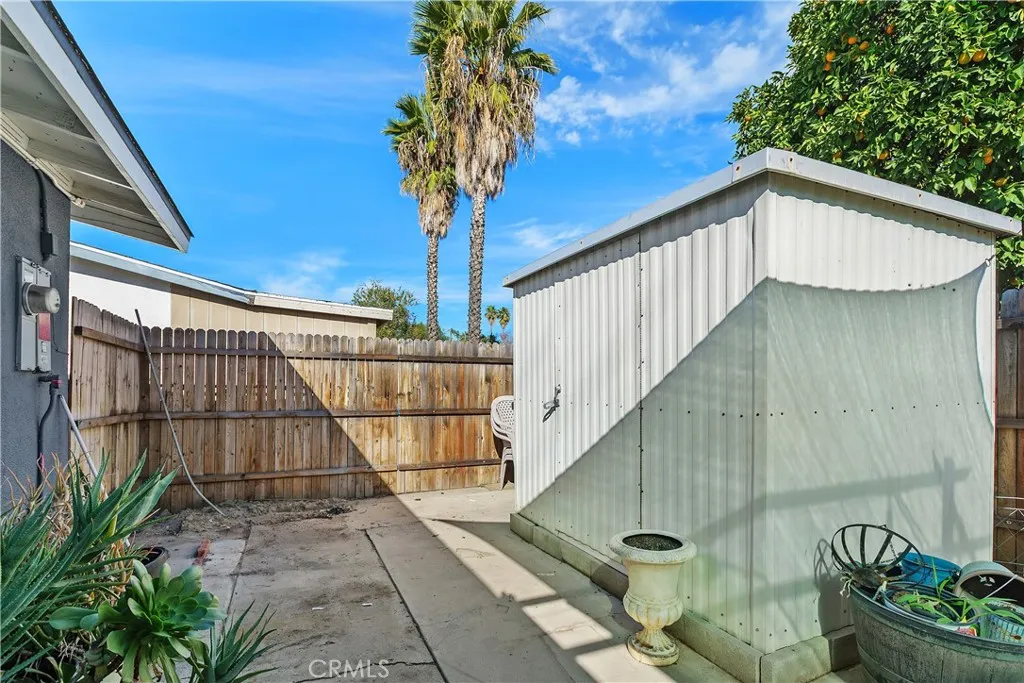 890 S Inez St. Street, Hemet, California 92543 home-pic-30
