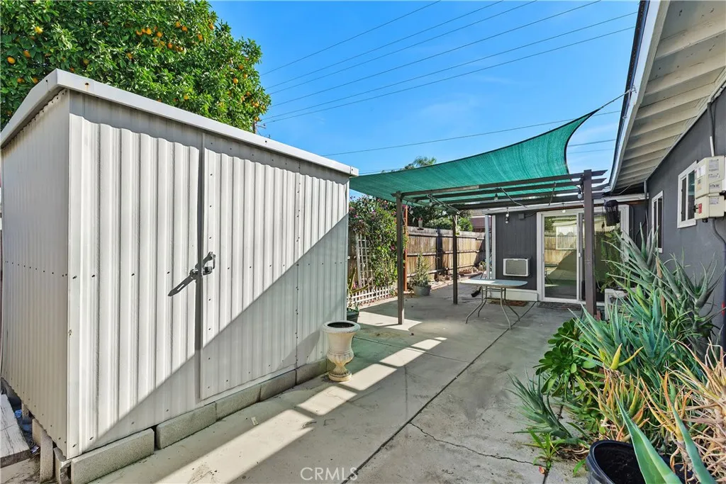 890 S Inez St. Street, Hemet, California 92543 home-pic-31
