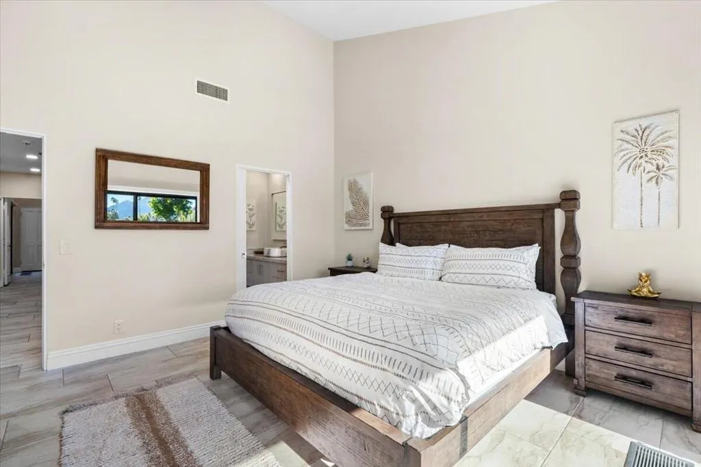 30-48731 San Vicente-13