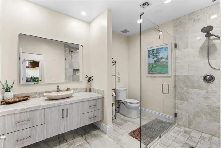 33-48731 San Vicente-52