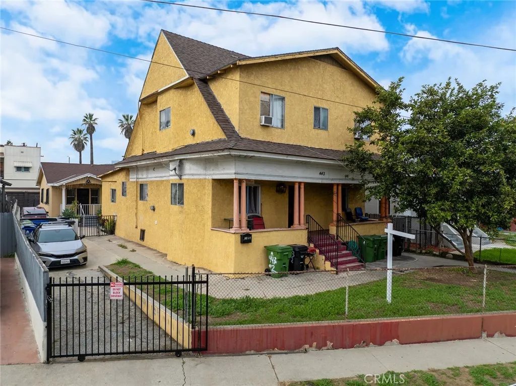 443 S State, Los Angeles, California 90033 home-pic-1