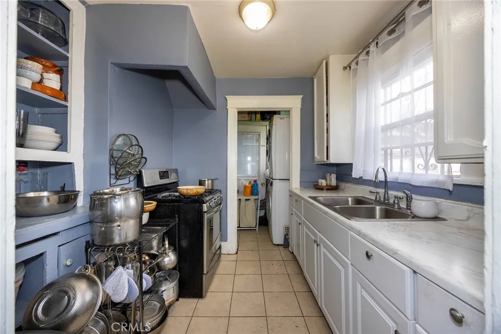 443 S State, Los Angeles, California 90033 home-pic-14