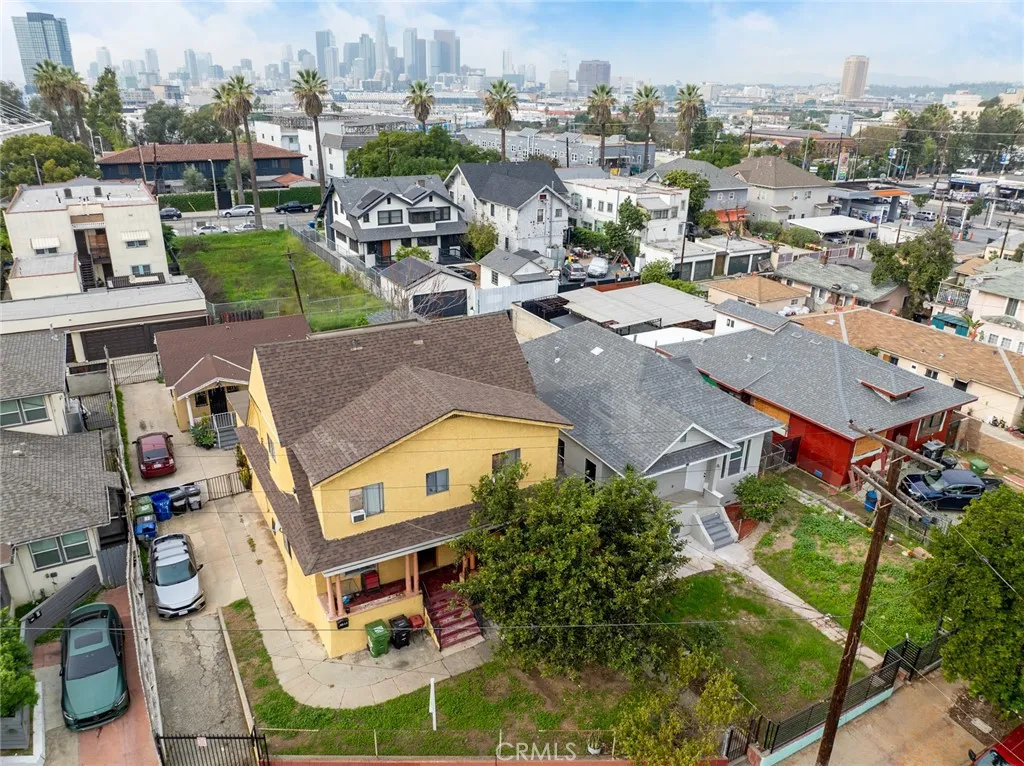 443 S State, Los Angeles, California 90033 home-pic-3
