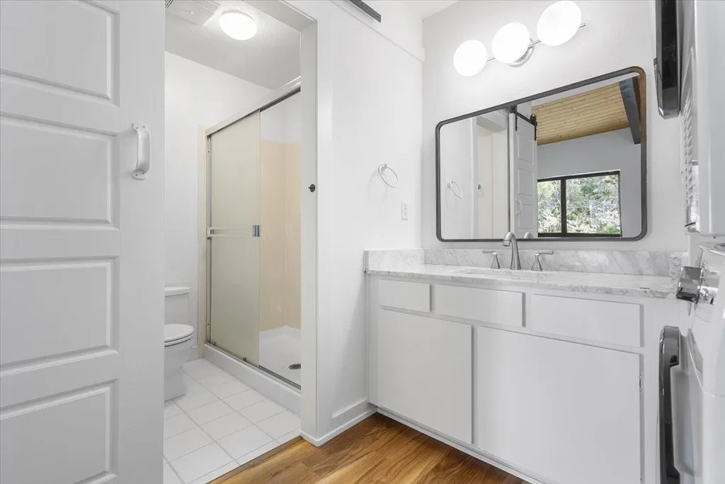 19100 Crest Ave 100, Castro Valley, California 94546 home-pic-11